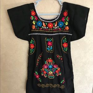 Toddler girl Hispanic dress